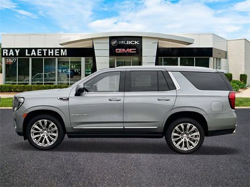 Certified 2024 GMC Yukon Denali image 2