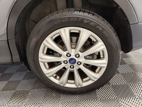 Used 2018 Ford Escape Titanium FWD image 43
