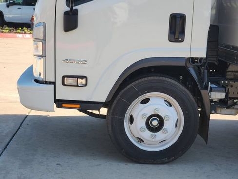 New 2024 Chevrolet Low Cab Forward RWD image 14