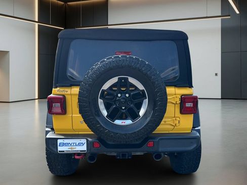 Used 2018 Jeep Wrangler Unlimited Rubicon AWD/4WD image 5