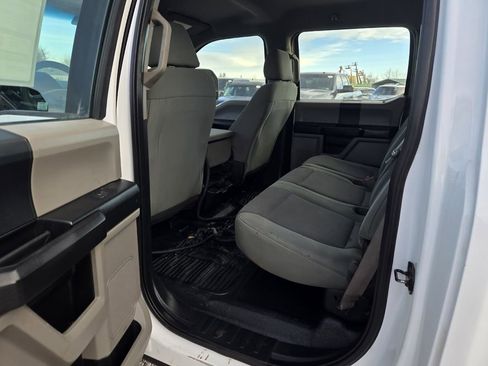 Used 2018 Ford F550 2WD Crew Cab Super Duty w/ Power Equipment Group image 32