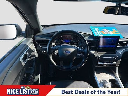Used 2020 Ford Explorer XLT w/ Equipment Group 202A image 20