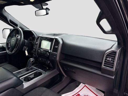 Used 2016 Ford F150 XLT w/ Equipment Group 302A Luxury AWD/4WD image 29