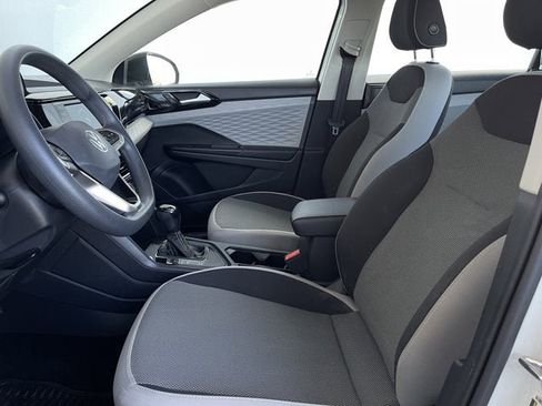 Used 2022 Volkswagen Taos S image 14