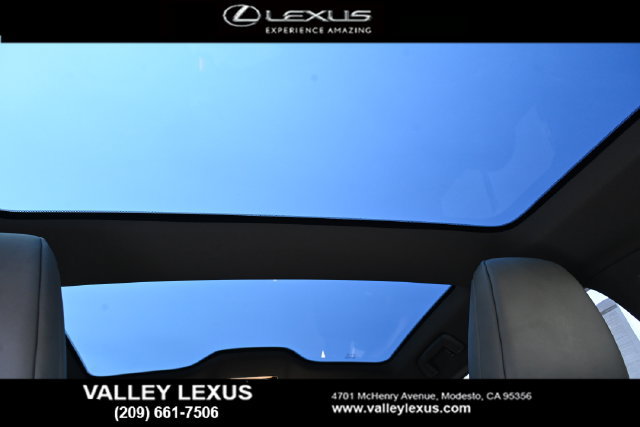 Certified 2026 Lexus RZ 450e AWD w/ Accessory Package (Z2) image 6