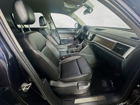 Used 2021 Volkswagen Atlas SE AWD/4WD image 34