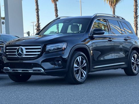 Certified 2025 Mercedes-Benz GLB 250 image 8