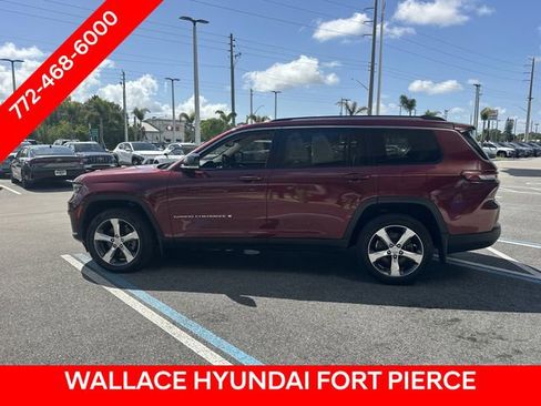Used 2021 Jeep Grand Cherokee L Limited w/ MOPAR Finishing Package AWD/4WD image 13