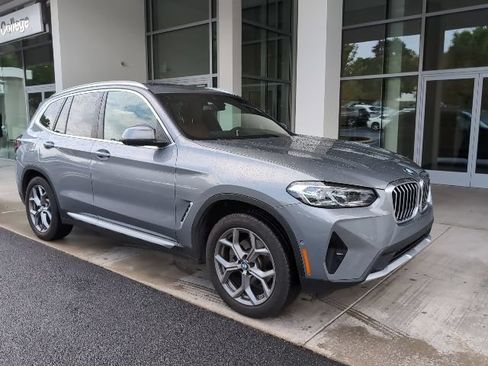 Used 2023 BMW X3 xDrive30i w/ Premium Package AWD/4WD image 1