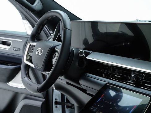 New 2026 INFINITI QX80 4WD image 77
