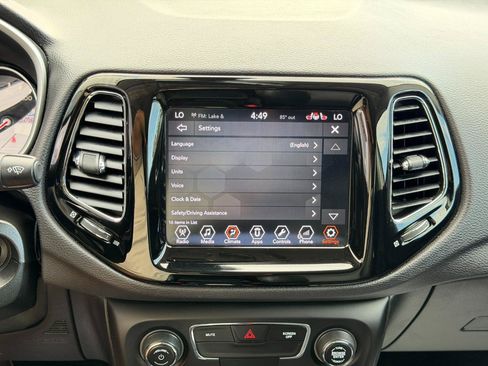 Used 2018 Jeep Compass Limited AWD/4WD image 60