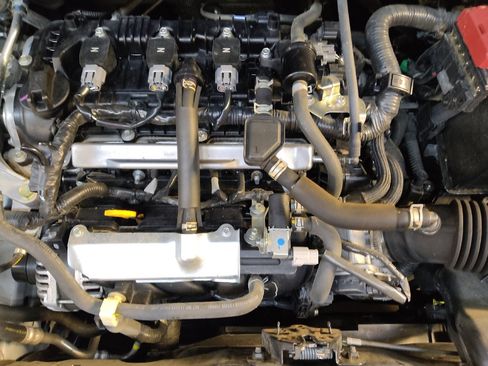 Used 2024 Nissan Versa SV image 30