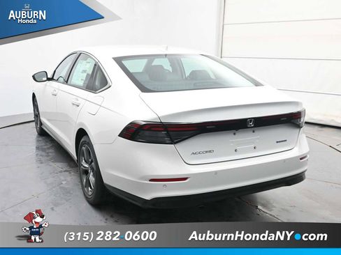 New 2026 Honda Accord EX-L image 12