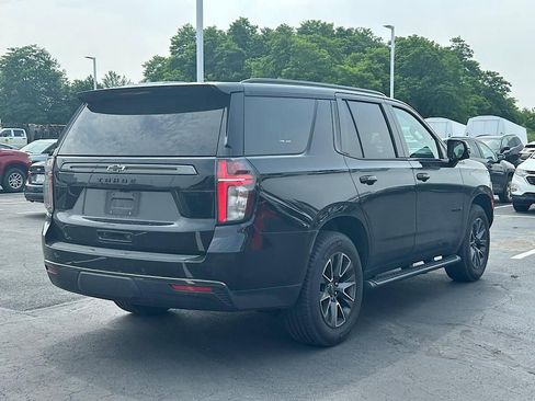 Used 2021 Chevrolet Tahoe Z71 w/ Z71 Signature Package image 3