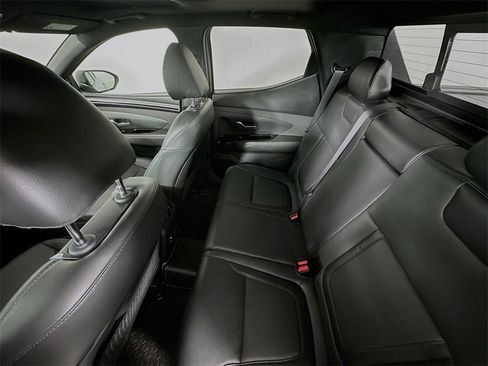 Used 2022 Hyundai Santa Cruz Limited w/ Winter Package image 25