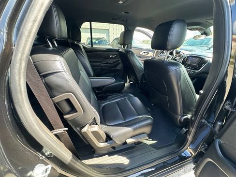 Used 2024 Chevrolet Traverse LT w/ LPO, Cargo Package AWD/4WD image 29