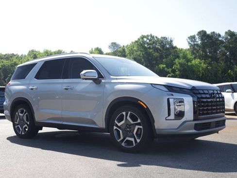 Used 2023 Hyundai Palisade Limited AWD/4WD image 7