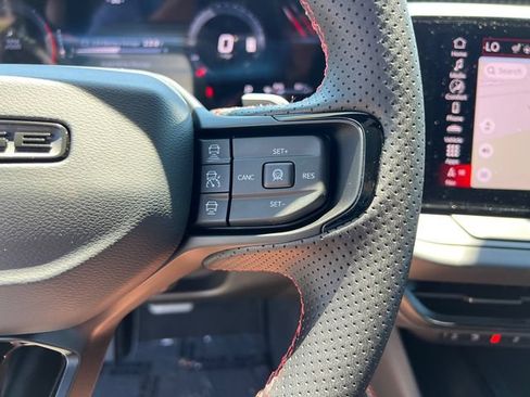 New 2026 Dodge Charger R/T AWD/4WD image 18