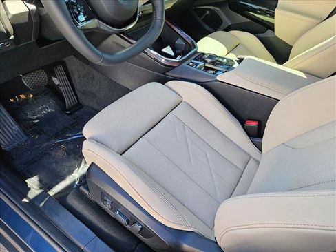 New 2026 BMW X3 xDrive30 w/ Premium Package image 4