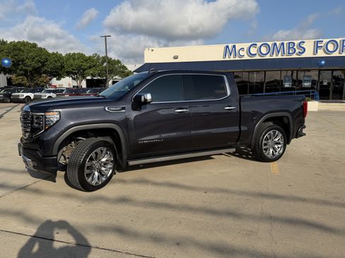 Used 2024 GMC Sierra 1500 Denali w/ Denali Reserve Package RWD image 12