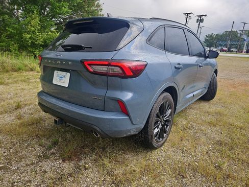 Used 2023 Ford Escape ST-Line Elite w/ Premium Technology Package AWD/4WD image 4
