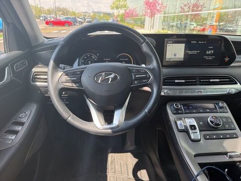 Used 2021 Hyundai Palisade Limited image 6