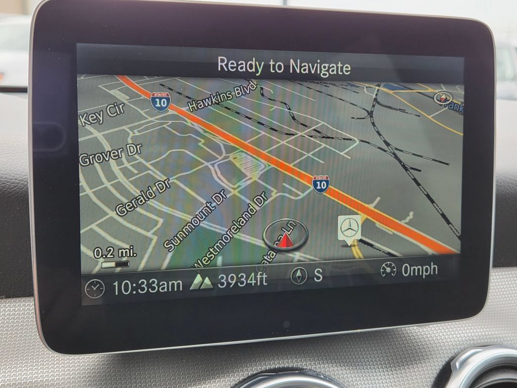 Used 2018 Mercedes-Benz GLA 250 4MATIC image 22