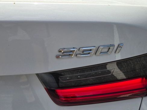 Used 2019 BMW 330i Sedan RWD image 9