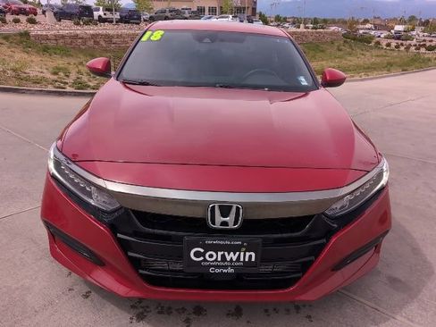 Used 2018 Honda Accord Sport image 2