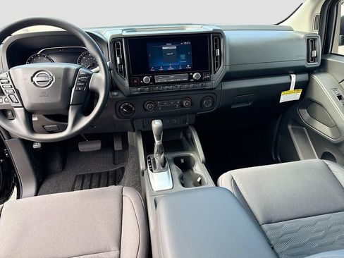 Used 2025 Nissan Frontier S AWD/4WD image 20