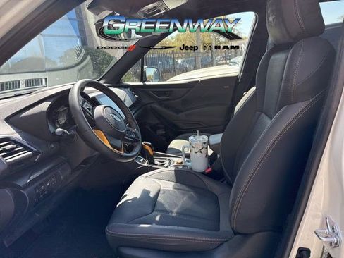 Used 2024 Subaru Forester Wilderness w/ Convenience Package image 9