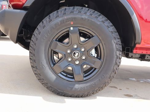 New 2025 Ford Bronco Big Bend image 18