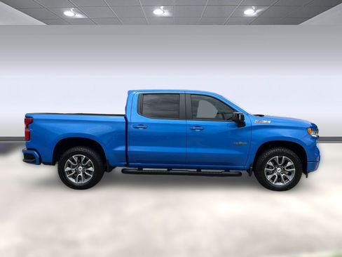 Certified 2025 Chevrolet Silverado 1500 RST AWD/4WD image 7