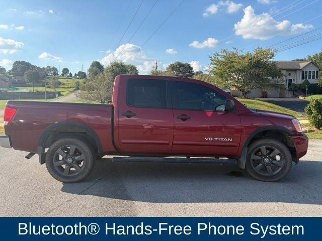 Used 2015 Nissan Titan SV w/ SV Value Truck Package AWD/4WD image 14