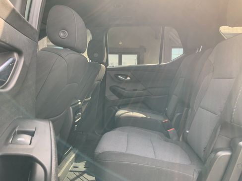 Used 2023 Chevrolet Traverse LT w/ LPO, Floor Liner Package AWD/4WD image 15