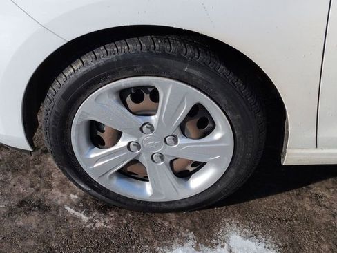 Used 2022 Chevrolet Spark LS image 32