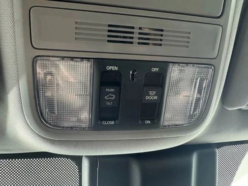 Used 2020 Honda Odyssey EX-L image 23