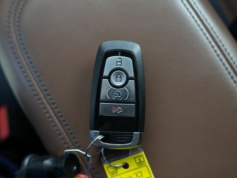 Used 2022 Ford Maverick Lariat w/ Lariat Luxury Package image 54