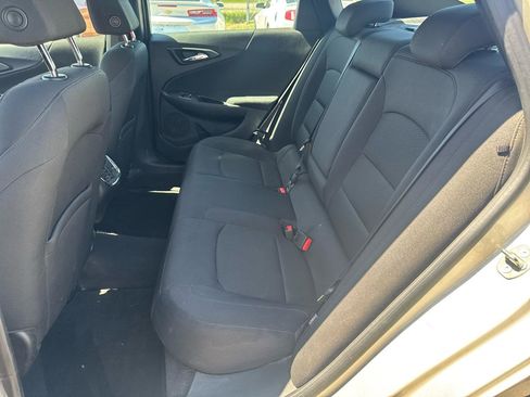 Used 2016 Chevrolet Malibu LT image 11