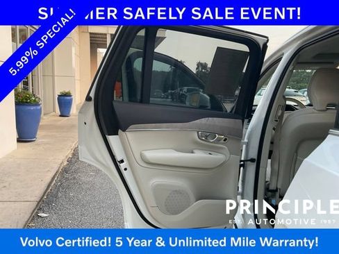 Certified 2024 Volvo XC90 T8 Plus w/ Protection Package Premier AWD/4WD image 13