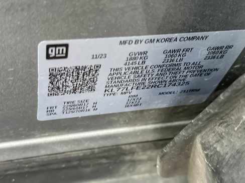 Used 2024 Chevrolet Trax LS FWD image 28