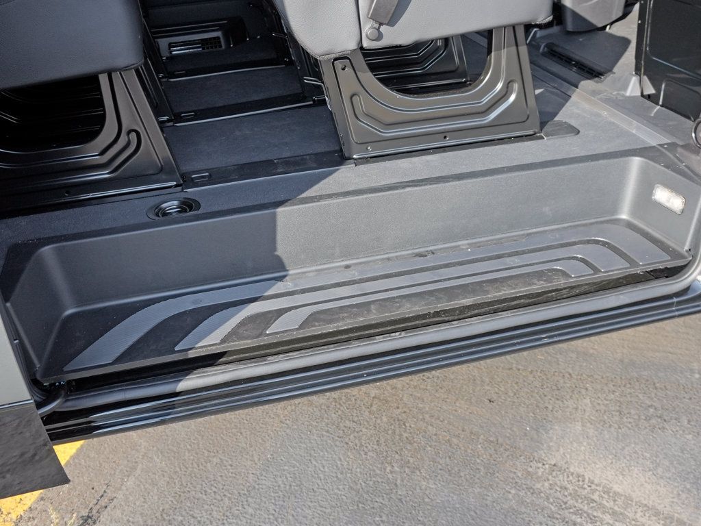 New 2026 Mercedes-Benz Sprinter 2500 image 7