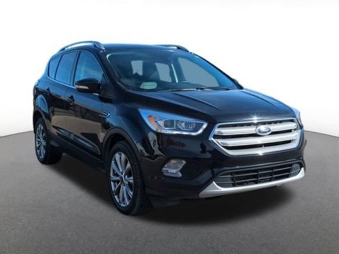 Used 2018 Ford Escape Titanium image 8