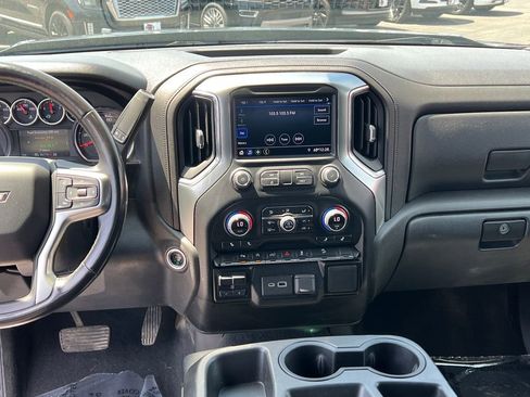 Used 2020 Chevrolet Silverado 1500 LT w/ All-Star Edition AWD/4WD image 38