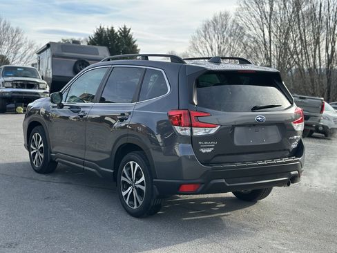 Used 2020 Subaru Forester Limited image 5