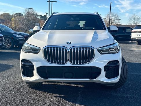 Used 2022 BMW X5 xDrive40i w/ M Sport Package image 5