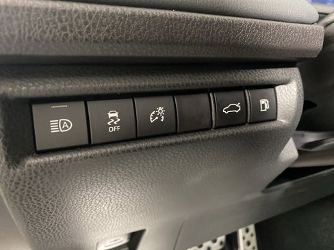 Used 2025 Toyota Camry XSE image 24