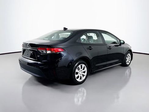 Used 2024 Toyota Corolla LE FWD image 8