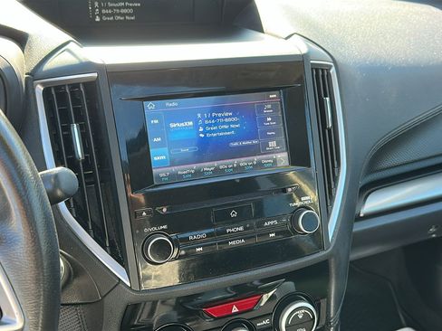 Used 2023 Subaru Forester Premium image 15