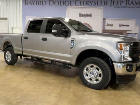 Used 2020 Ford F250 XL w/ Power Equipment Group AWD/4WD image 2